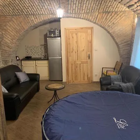 Wellness Apartman Stredokluky